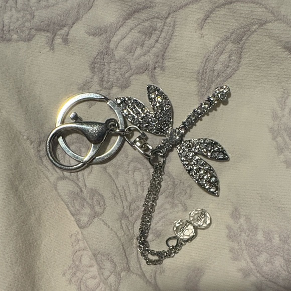 NWOT Keychain Set - Picture 6 of 8